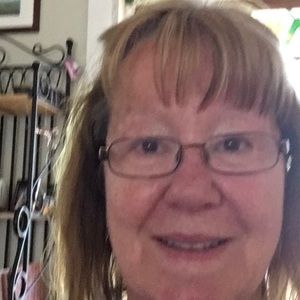 Meet your Posher, Anne